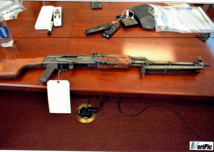 Vendió más de 100 armas de manera ilegal en Texas